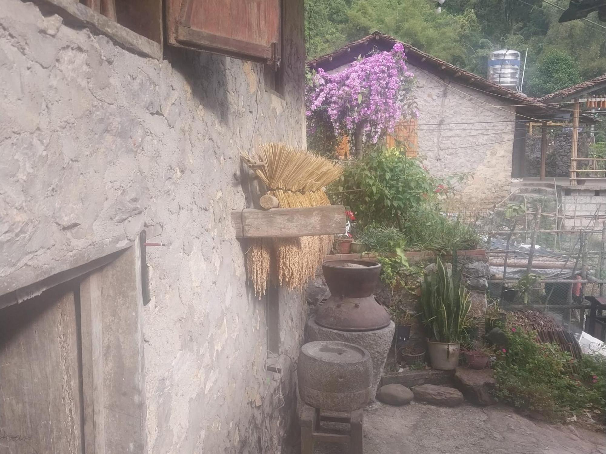 Trieu Hoan Homestay Каобанг Номер фото